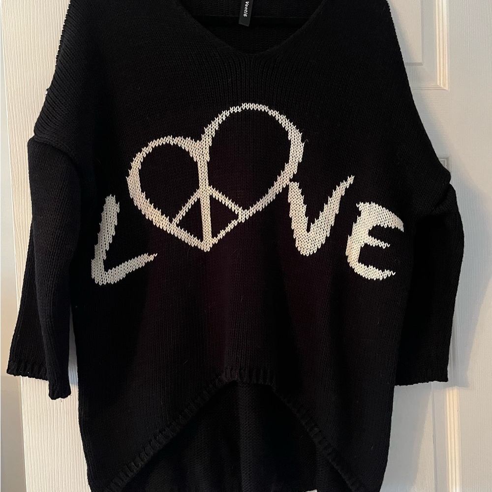 L☮️VE Sweater